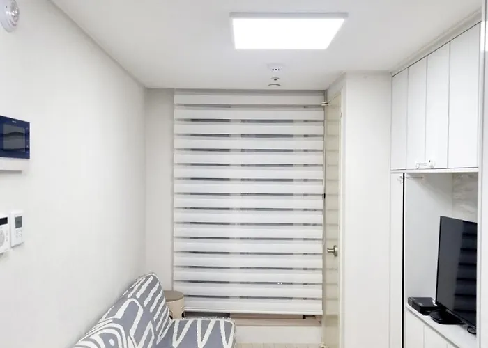 The Hideout - One Bedroom Apartment In Central Seoul- 2Min From Subway